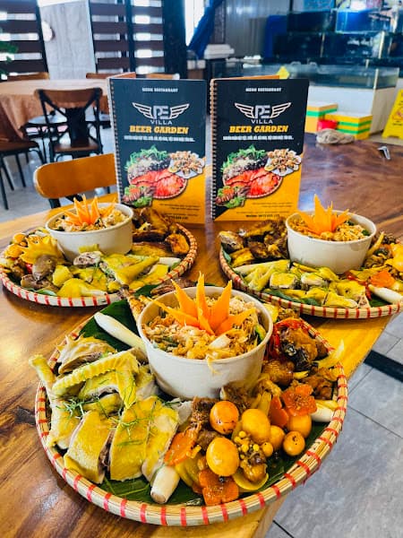 Hình ảnh QUÁN ĂN GIA ĐÌNH PE VILLA BEER GARDEN - QUÁN CƠM NIÊU - 5