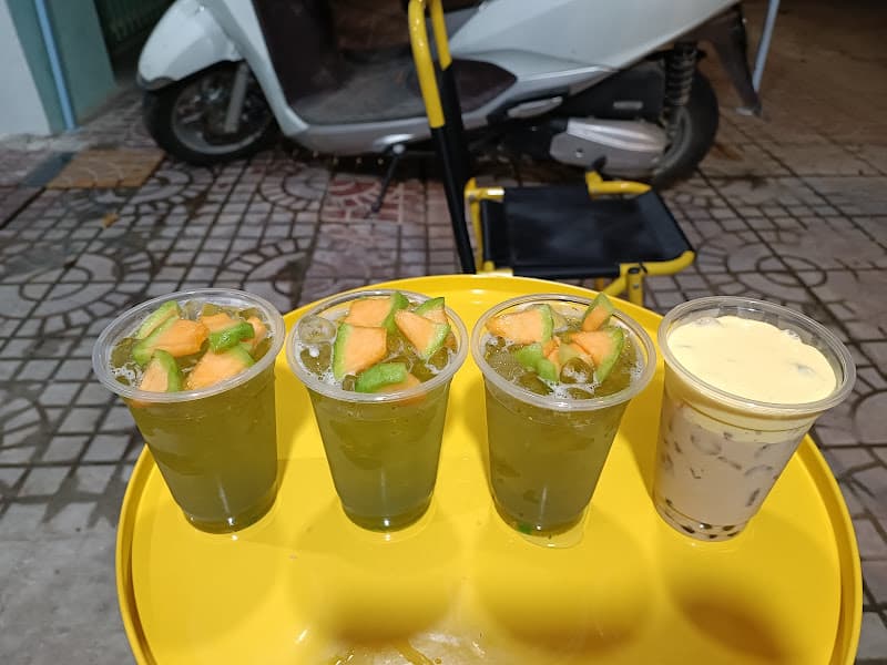 Hình ảnh Trà sữa, nước ép, đồ ăn vặt Vy Tea - 3