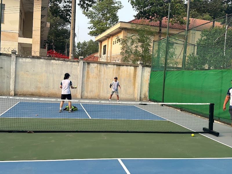 Hình ảnh Sân tennis - cầu lông - pickleball Gia Định - 7
