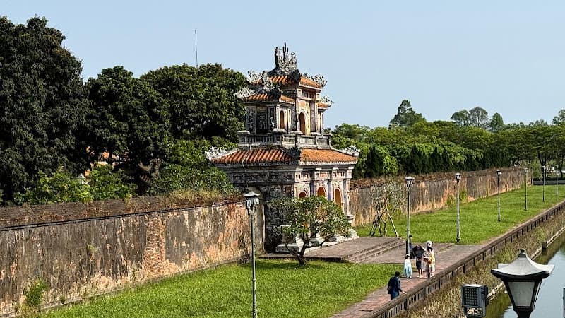 Hình ảnh Tây Khuyết Đài - 3