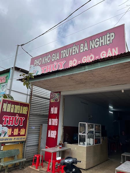 Ảnh bìa Phở Khô Gia Truyền Bà Nghiệp (Thùy)