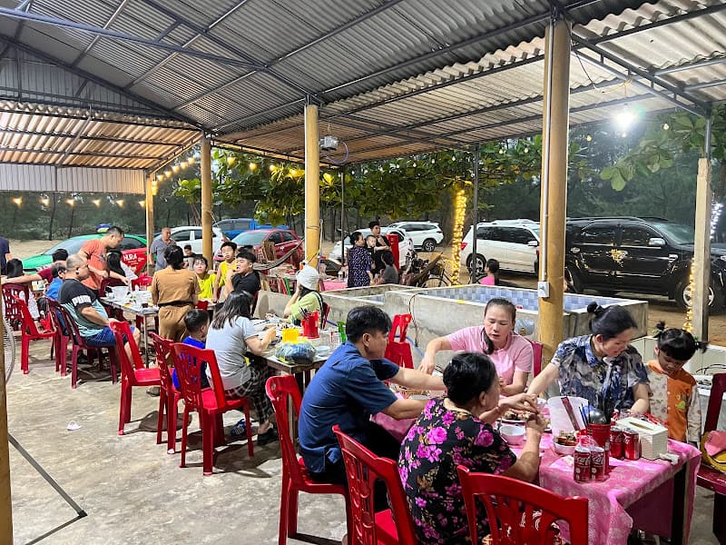 Hình ảnh Nhà Hàng Thanh Bỉnh - 4