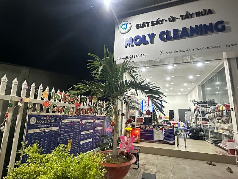 Hình ảnh Giặt sấy MoLy Cleaning - Giặt ủi Tân Châu - 2