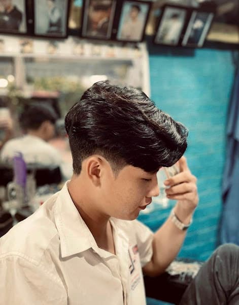 Ảnh bìa Cắt tóc nam - Út Quắn