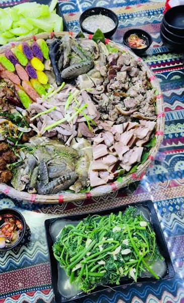 Hình ảnh Nhà Hàng Tuấn Sapa - 2