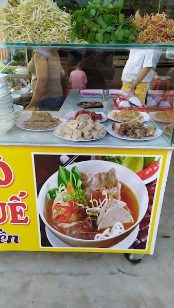 Hình ảnh Bún bò huế Tràng Tiền - 7