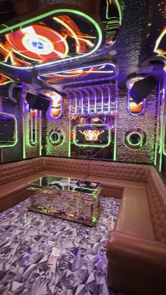 Hình ảnh Royal karaoke - 3