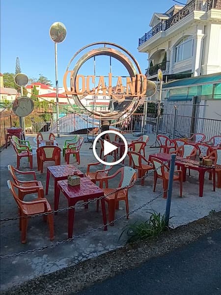 Hình ảnh Bánh mì xíu mại Phương - 2