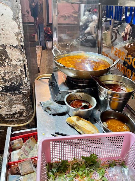 Hình ảnh Bánh mì xíu mại Mỹ Vị - 2