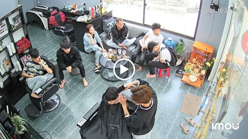 Hình ảnh Cắt Tóc Nam K-T Barber Shop - 2