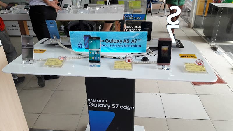 Hình ảnh Thế Giới Di Động - 4