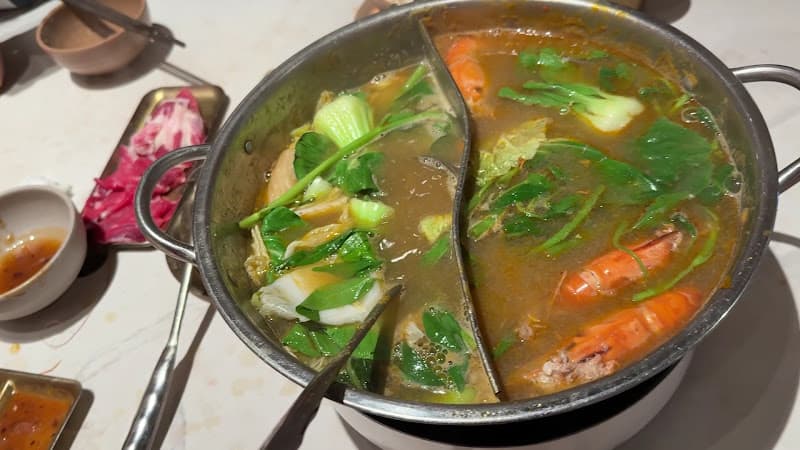 Hình ảnh Tiệm Lẩu Sum Họp - Buffet Lẩu Việt - 3