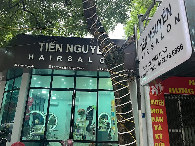 Hình ảnh Tiến Nguyễn Hair Salon - 6