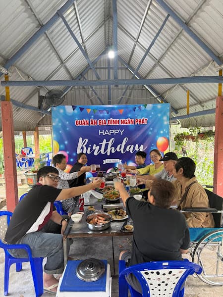 Hình ảnh Quán ăn gia đình Ngân Phát - 2