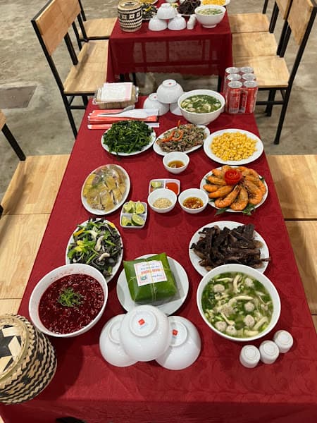 Hình ảnh Nhà Hàng Lịch Lãm - 4