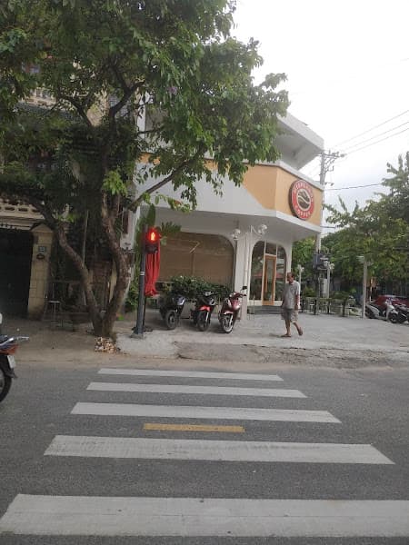 Hình ảnh Highlands Coffee Hoàng Văn Thụ - 2