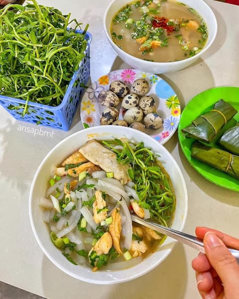 Hình ảnh Bếp Bợm 3: Bánh canh cá lóc - 4