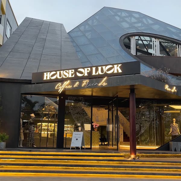 House Of Luck Coffee