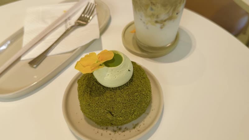 Hình ảnh LÀ LÁ Bakeshop & Coffee - 3