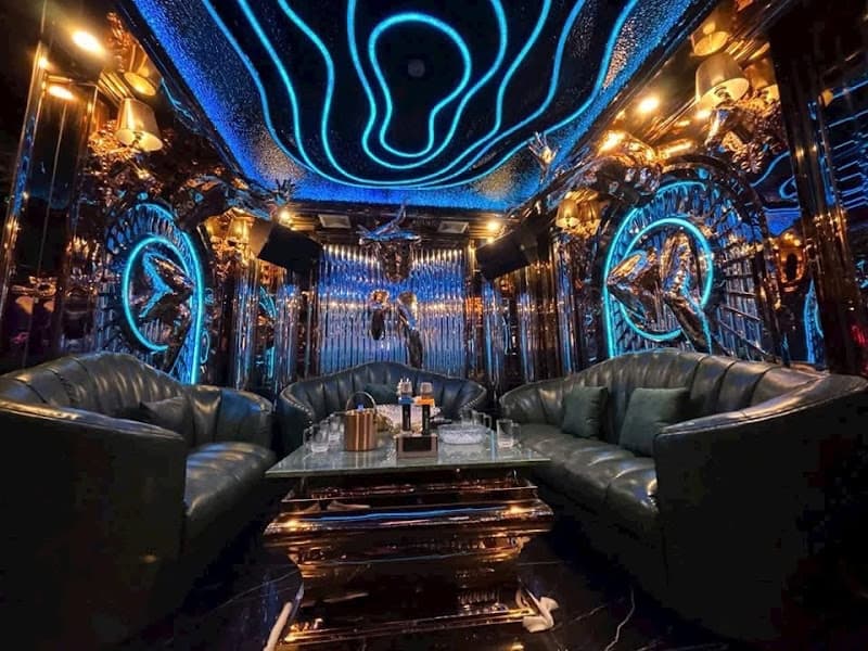 Karaoke đông dương