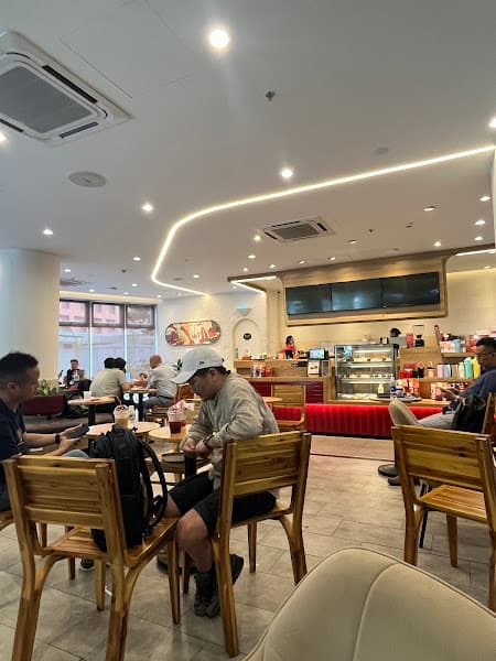 Hình ảnh Highlands Coffee CVPM Quang Trung HCM - 3