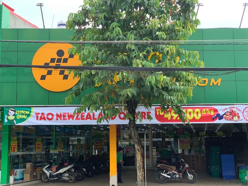 Siêu thị Bách hóa XANH 67 KP.4