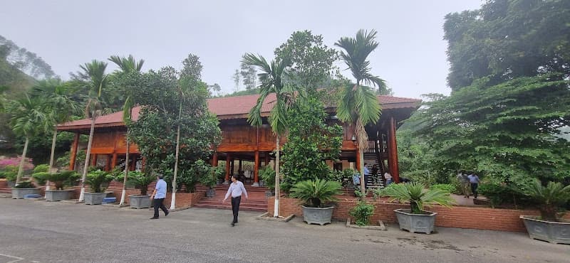 Hình ảnh Bia di tích Lịch sử Bộ Tài chính - 3