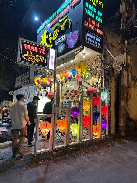 Ảnh bìa Sinh Tố Hiền