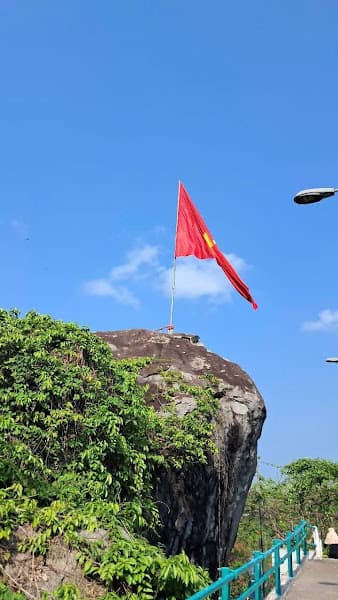 Hình ảnh Khu du lịch Đồi Tức Dụp - 3