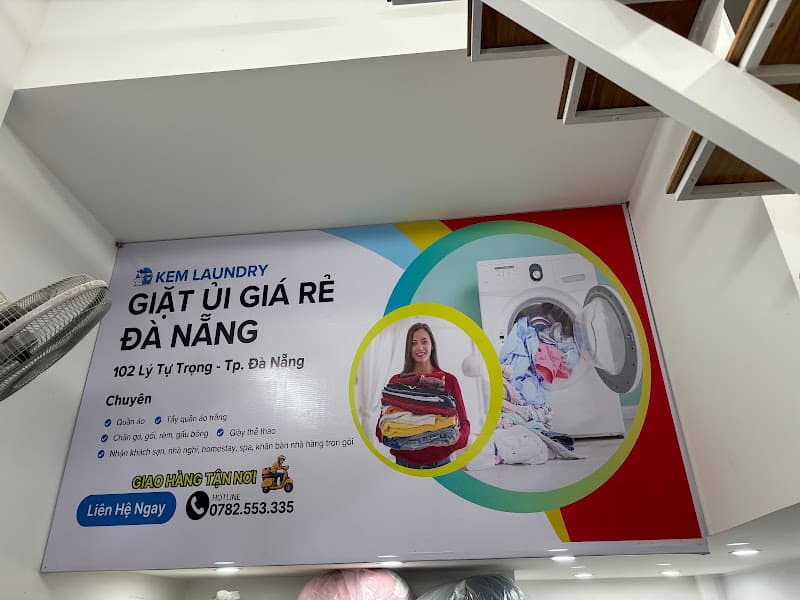 Hình ảnh Giặt Ủi Giá Rẻ Đà Nẵng - Kem Laundry - 5