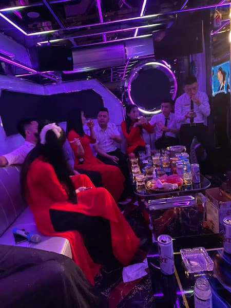 Hình ảnh Karaoke KTV Nguyễn Lân - 11