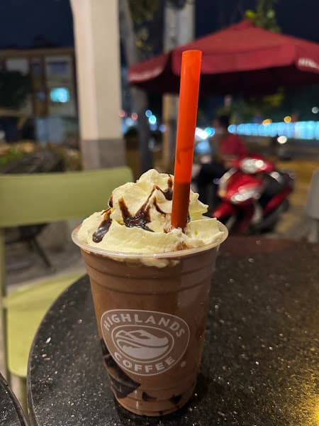 Hình ảnh Highlands Coffee Tân Thắng - 3