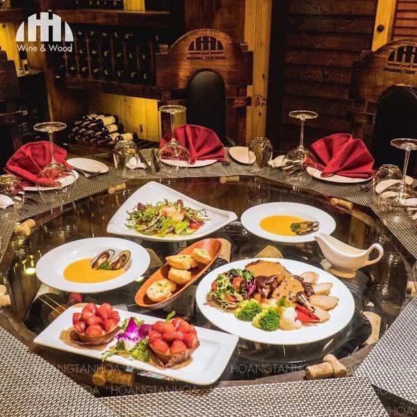 Hình ảnh Nhà hàng Hầm rượu 1/5 - 3