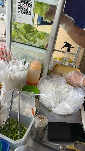 Hình ảnh Súp Cua - Gỏi Cuốn - Tré Trộn - 3