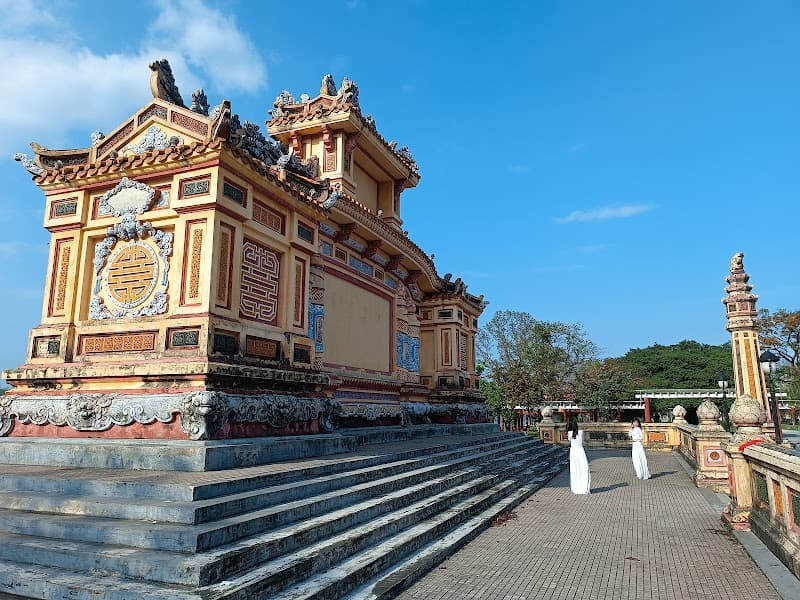 Hình ảnh Đài tưởng niệm chiến sỹ trận vong - 2