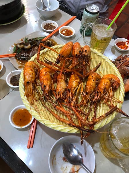 Hình ảnh Quán Ngân ( Quán ăn gia đình, hải sản ) - 2