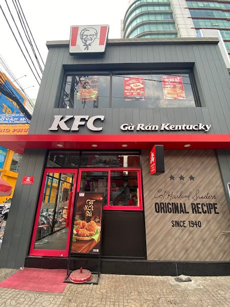 Hình ảnh KFC Cách Mạng Tháng Tám - 5