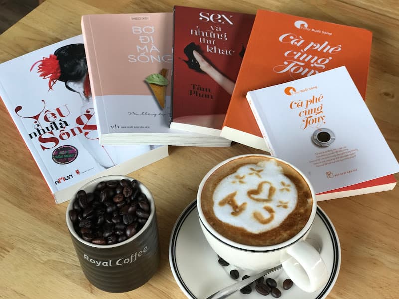Hình ảnh Royal cafe - 5