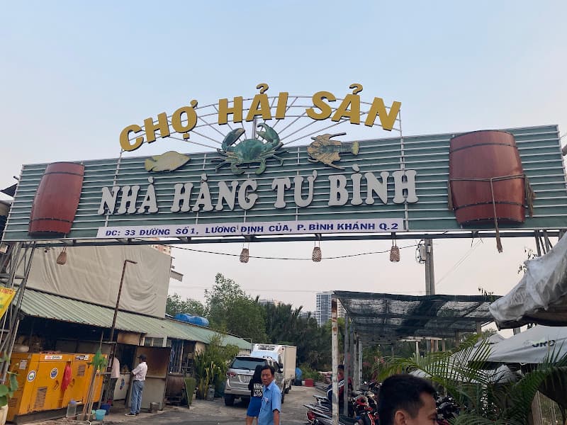 Hầm Rượu The One