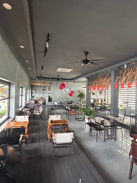 Ảnh bìa Phê Lê Coffee and Tea