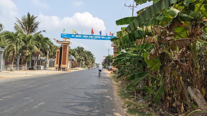 Hình ảnh Cổng chào xã nông thôn mới Lương Hòa Lạc - 4