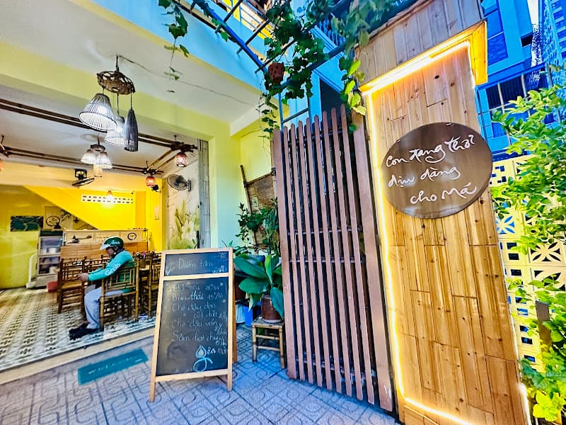 Yên Nhà Hàng Chay & Yoga Nha Trang