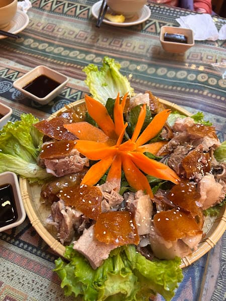 Hình ảnh Lợn Mẹt Dũng Long - Hương vị tây bắc số 1 Sa Pa - 2