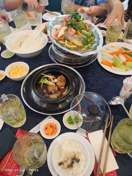 Hình ảnh Nhà Hàng Hoàng Thành - 2