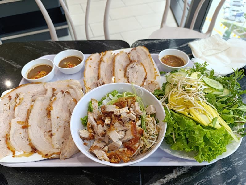 Hình ảnh Donald Trung - Aeon Mall Huế (tầng 4) - 5