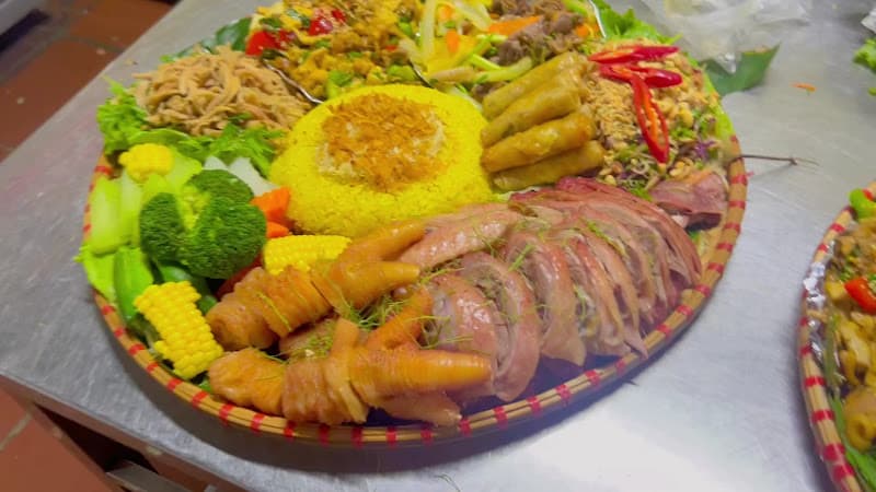 Hình ảnh Gà Già Hùng Thúy 2 - 5