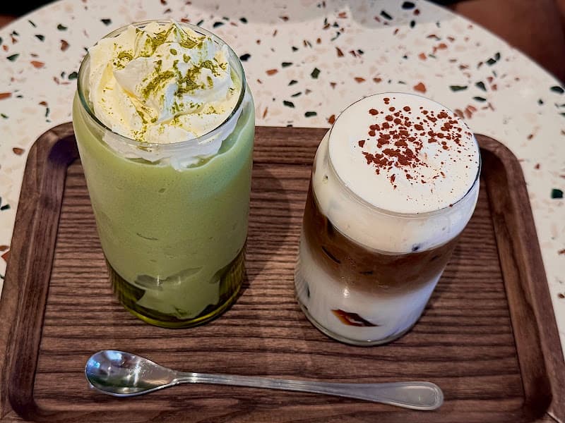 Hình ảnh Highlands Coffee Bưu Điện Chợ Lớn - 4