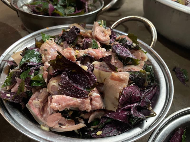 Ảnh bìa Nhà Hàng thông thuận