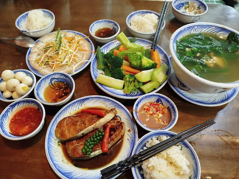 Hình ảnh CƠM NHÀ CÔ BA - 3