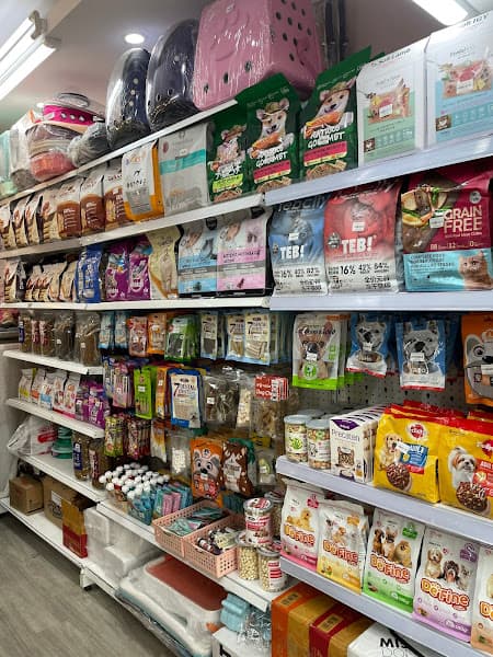 Hình ảnh ILU PET - Tiệm Thú Cưng, Spa & Khách Sạn Chó Mèo - CS2 Tô Hiệu - 2